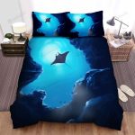The Wild Animal – The Ray Fish Swimming Over The Ocean Cliff Art Bed Sheets Spread Duvet Cover Bedding Sets