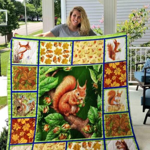 Squirrel Jumping In Awesome 3D Customized Quilt